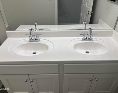 9016 W San Juan Avenue - Photo Thumbnail 21