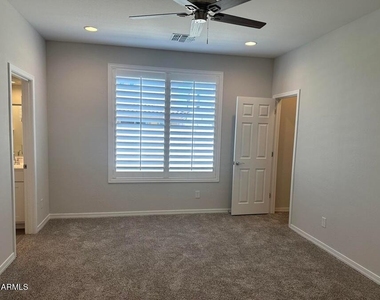9016 W San Juan Avenue - Photo Thumbnail 15
