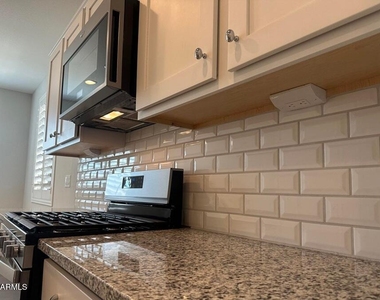 9016 W San Juan Avenue - Photo Thumbnail 9