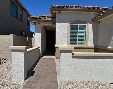 9016 W San Juan Avenue - Photo Thumbnail 1