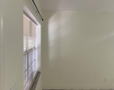 2600 S Ocean Drive - Photo Thumbnail 8