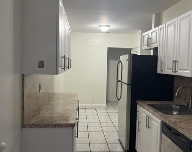 2600 S Ocean Drive - Photo Thumbnail 3