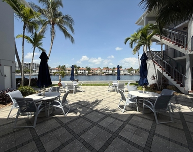 2600 S Ocean Drive - Photo Thumbnail 17