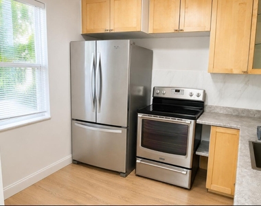 2851 Somerset Drive - Photo Thumbnail 25