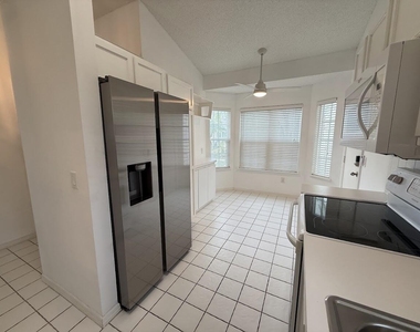 1950 Westminster Circle - Photo Thumbnail 5