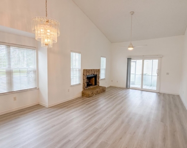 1950 Westminster Circle - Photo Thumbnail 1