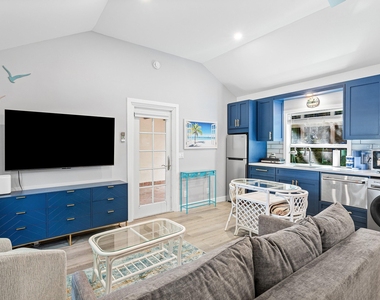 72 S Ocean Boulevard - Photo Thumbnail 5