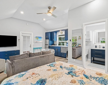 72 S Ocean Boulevard - Photo Thumbnail 15