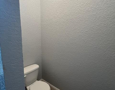 5811 La Costa Drive - Photo Thumbnail 15