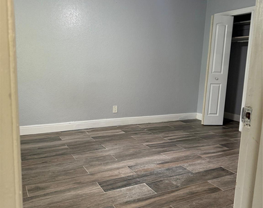 1516 Nw 7th Avenue - Photo Thumbnail 9