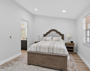 7917 La Mirada Drive - Photo Thumbnail 21
