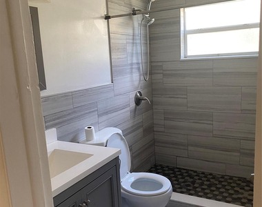 5411 Nw 16th Court - Photo Thumbnail 25