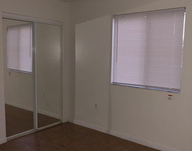 6112 Forest Hill Boulevard - Photo Thumbnail 27