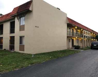 6112 Forest Hill Boulevard - Photo Thumbnail 2
