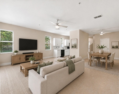 813 Pipers Cay Drive - Photo Thumbnail 7