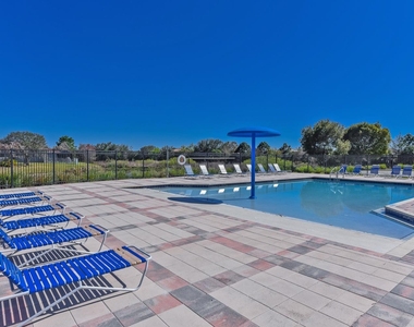 2257 Sw Marshfield Court - Photo Thumbnail 40