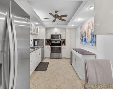 4748 S Ocean Boulevard - Photo Thumbnail 6
