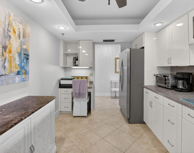 4748 S Ocean Boulevard - Photo Thumbnail 12