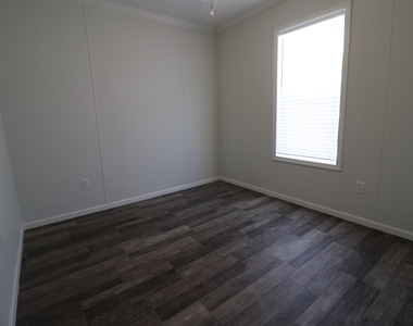 22868 Dolphin Road - Photo Thumbnail 7