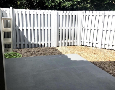 1371 Cottonwood Circle - Photo Thumbnail 22