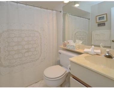 1371 Cottonwood Circle - Photo Thumbnail 20