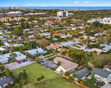 1924 Service Road - Photo Thumbnail 2