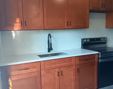 3384 Rudolph Road - Photo Thumbnail 3