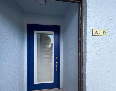 1811 Sw Palm City Road - Photo Thumbnail 1