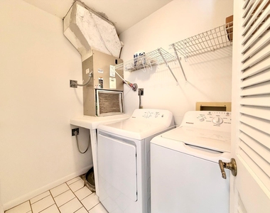1811 Sw Palm City Road - Photo Thumbnail 13