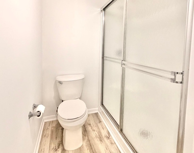 1811 Sw Palm City Road - Photo Thumbnail 8