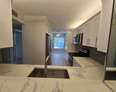 5760 Princess Palm Court - Photo Thumbnail 7