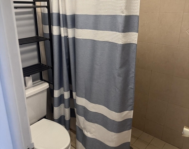 121 Beaumont Lane - Photo Thumbnail 24