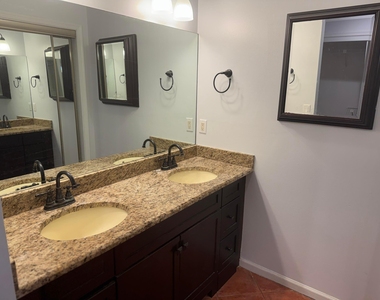121 Beaumont Lane - Photo Thumbnail 30