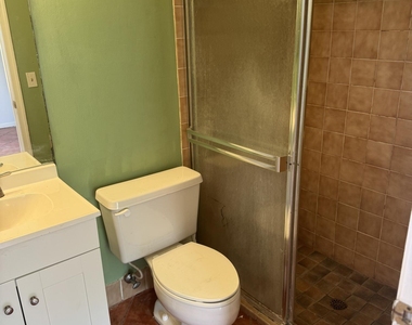 121 Beaumont Lane - Photo Thumbnail 16