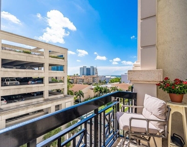 801 S Olive Avenue - Photo Thumbnail 13