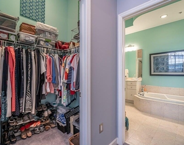 801 S Olive Avenue - Photo Thumbnail 16