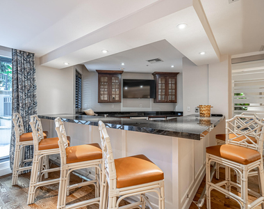 801 S Olive Avenue - Photo Thumbnail 29