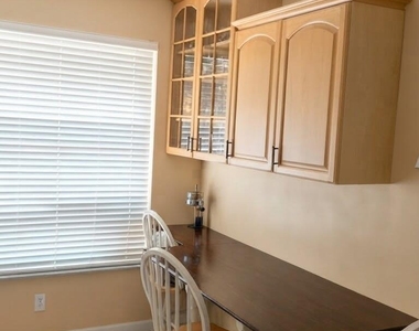 14575 Bonaire Boulevard - Photo Thumbnail 5