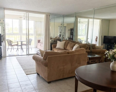 14575 Bonaire Boulevard - Photo Thumbnail 7