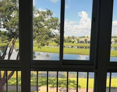 14575 Bonaire Boulevard - Photo Thumbnail 14