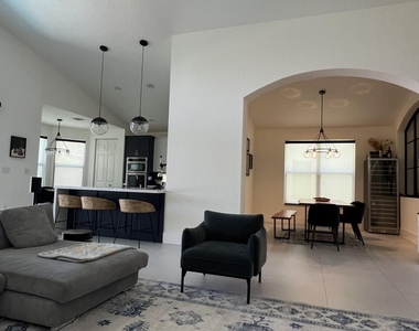 19305 Skyridge Circle - Photo Thumbnail 23