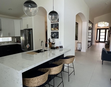 19305 Skyridge Circle - Photo Thumbnail 20