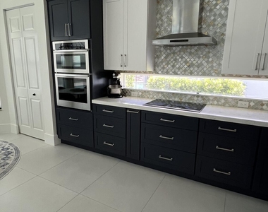 19305 Skyridge Circle - Photo Thumbnail 13