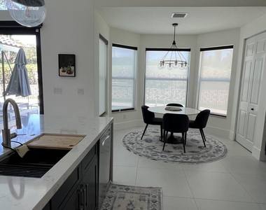 19305 Skyridge Circle - Photo Thumbnail 18