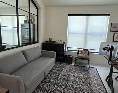 19305 Skyridge Circle - Photo Thumbnail 9