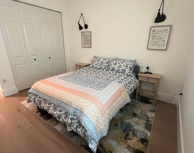 19305 Skyridge Circle - Photo Thumbnail 25