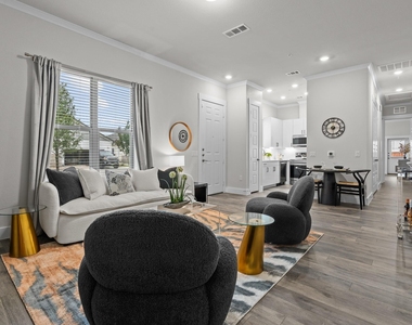 3284 Ganzer Road W - Photo Thumbnail 7