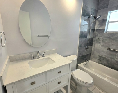 6505 Winfield Boulevard - Photo Thumbnail 11