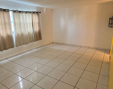 5900 Nw 17th Place - Photo Thumbnail 19