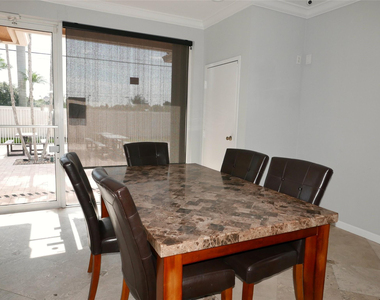 7614 Colony Lake Drive - Photo Thumbnail 31